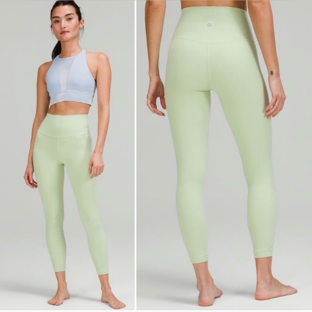 LULULEMON Align High-Rise Pant Creamy Mint
Buttery-Soft Nulu Fabric Size:6